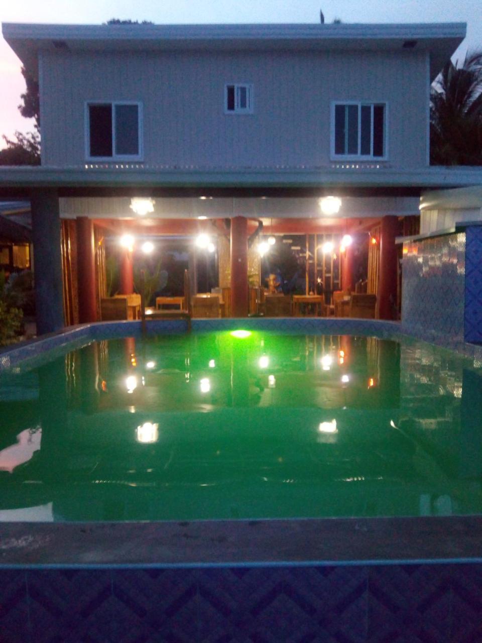 Czech Beach House Adults Only Guimaras Eksteriør bilde